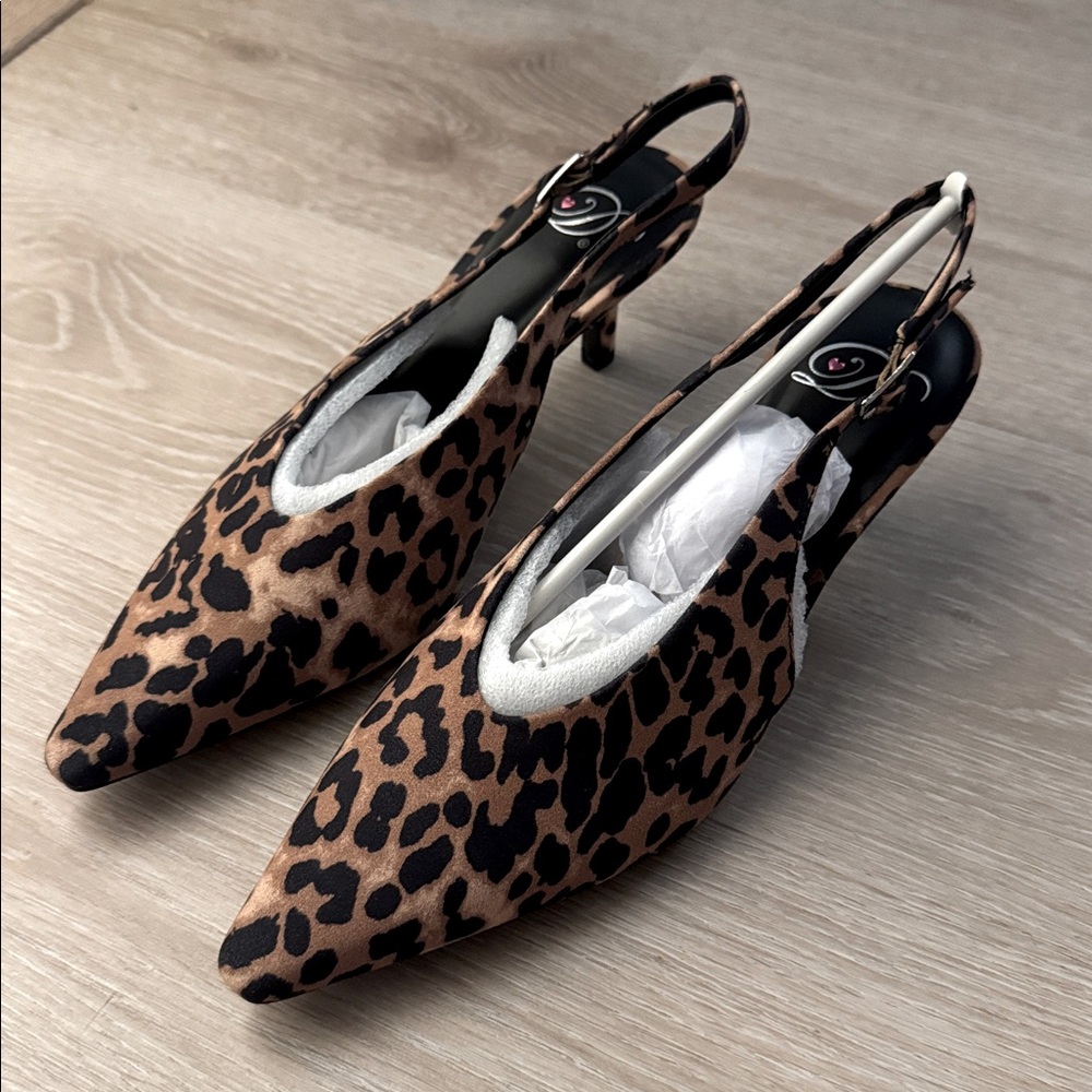 Zika Leopard Print Slingback Heels NEW 🏷️